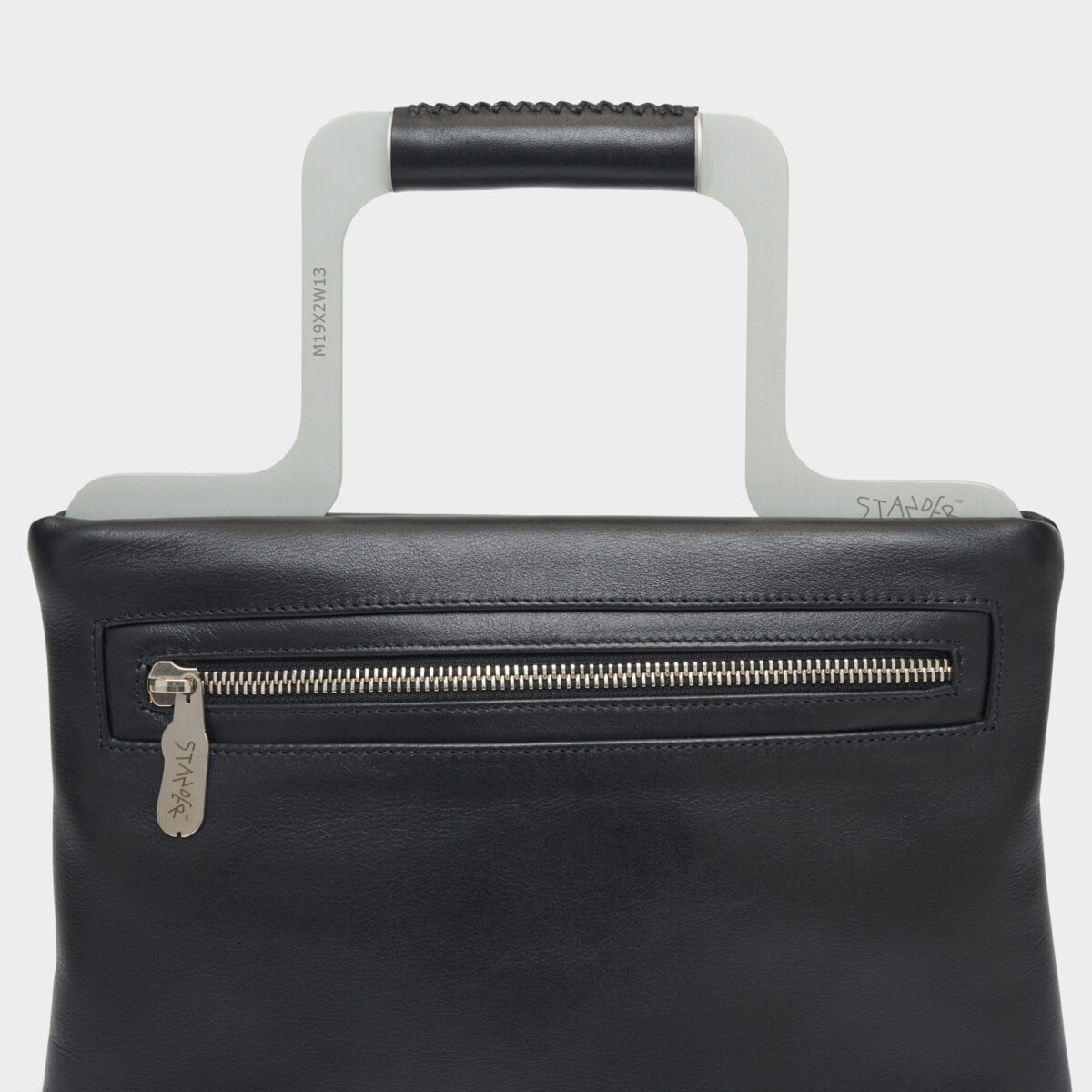 p13-leather-bag-retro